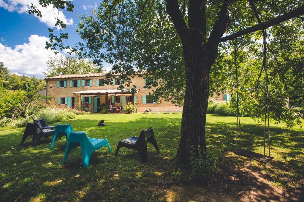 B&B I Fiori Della Cava Pesaro Buitenkant foto