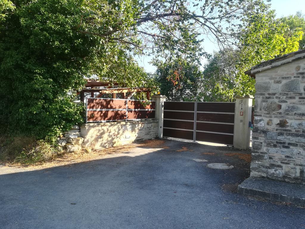 B&B I Fiori Della Cava Pesaro Buitenkant foto