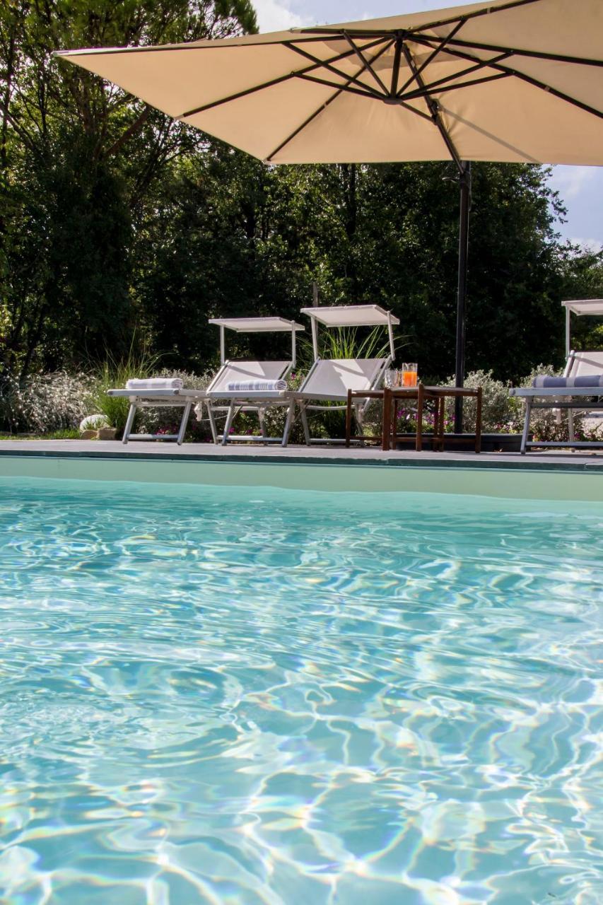 B&B I Fiori Della Cava Pesaro Buitenkant foto